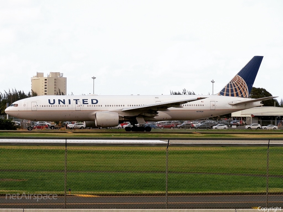 United Airlines Boeing 777-222(ER) (N779UA) | Photo 148779