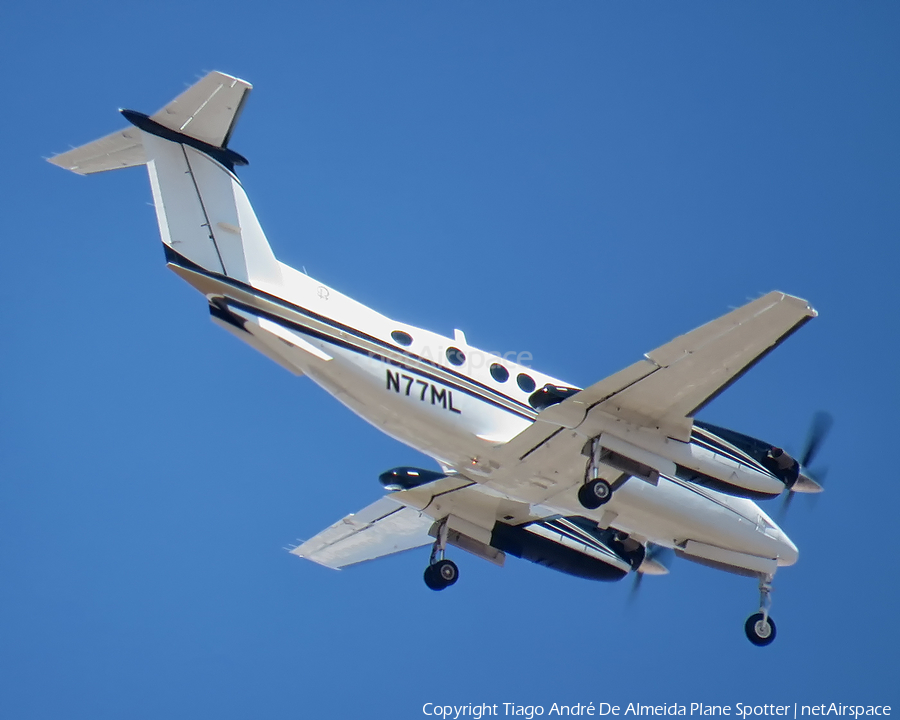 Adams Aviation Services Beech King Air B200GT (N77ML) | Photo 470193