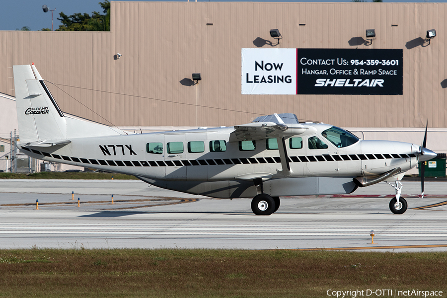 (Private) Cessna 208B Grand Caravan (N77X) | Photo 144189