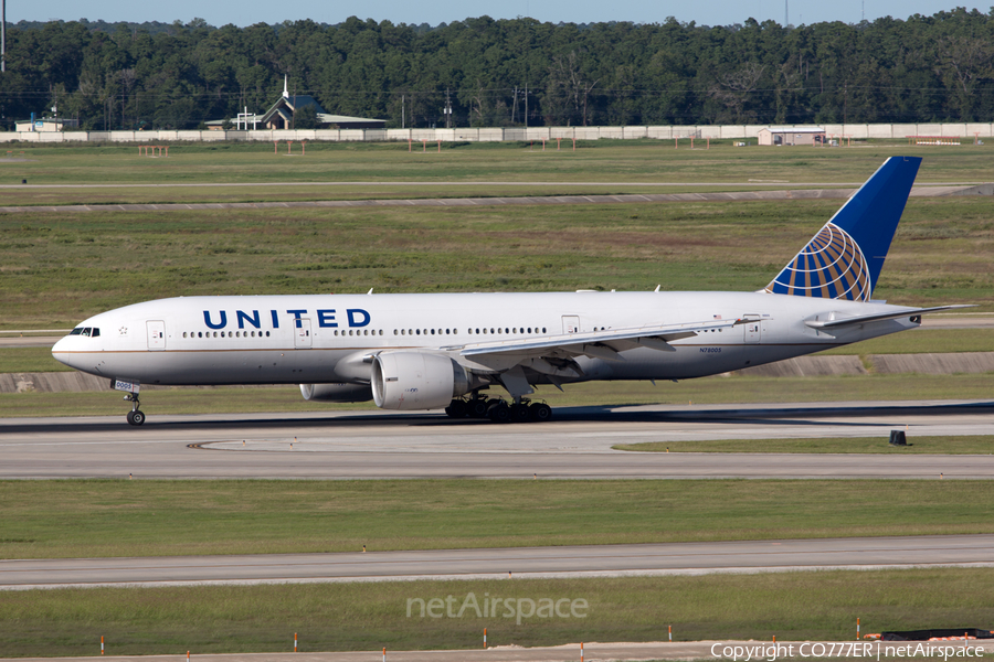 United Airlines Boeing 777-224(ER) (N78005) | Photo 89636