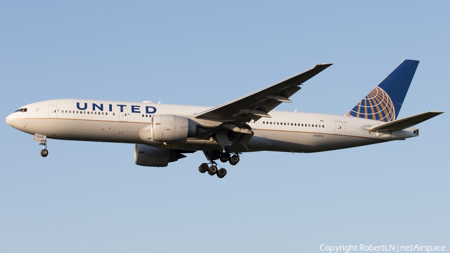 United Airlines Boeing 777-224(ER) (N78008) | Photo 598171