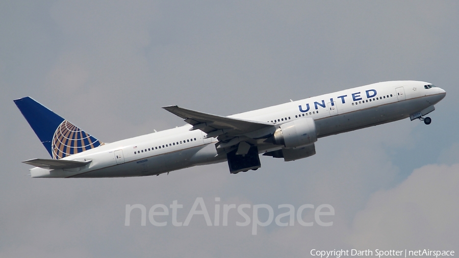 United Airlines Boeing 777-224(ER) (N78009) | Photo 210958