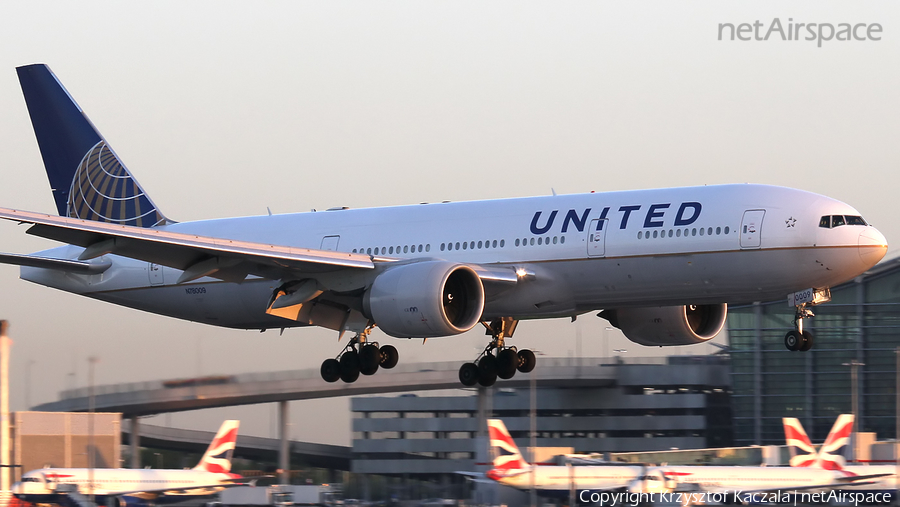 United Airlines Boeing 777-224(ER) (N78009) | Photo 42697
