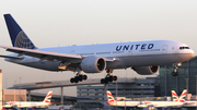 United Airlines Boeing 777-224(ER) (N78009) at  London - Heathrow, United Kingdom