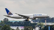 United Airlines Boeing 777-224(ER) (N78013) at  Sao Paulo - Guarulhos - Andre Franco Montoro (Cumbica), Brazil