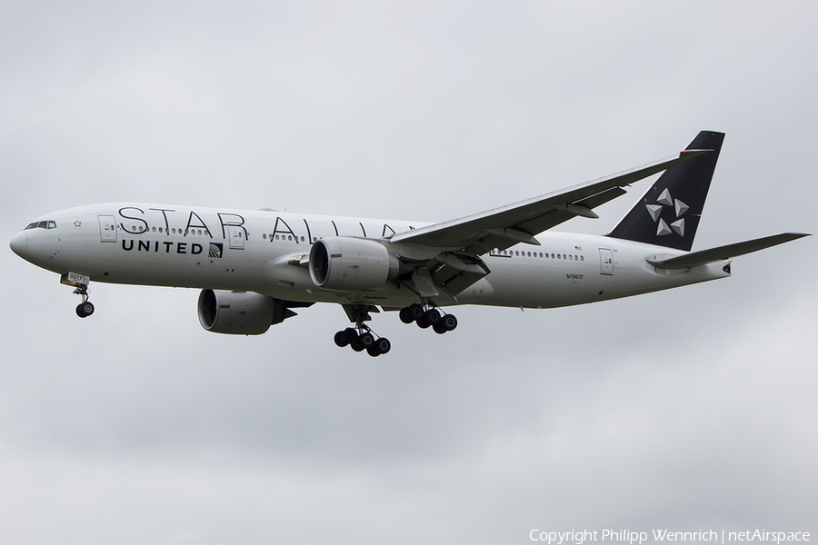 United Airlines Boeing 777-224(ER) (N78017) | Photo 117836