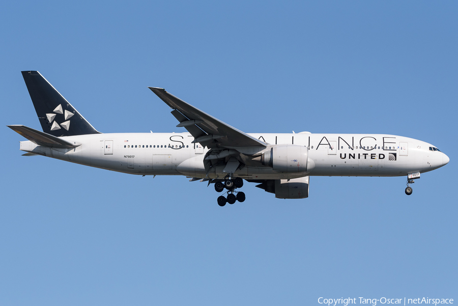 United Airlines Boeing 777-224(ER) (N78017) | Photo 463667