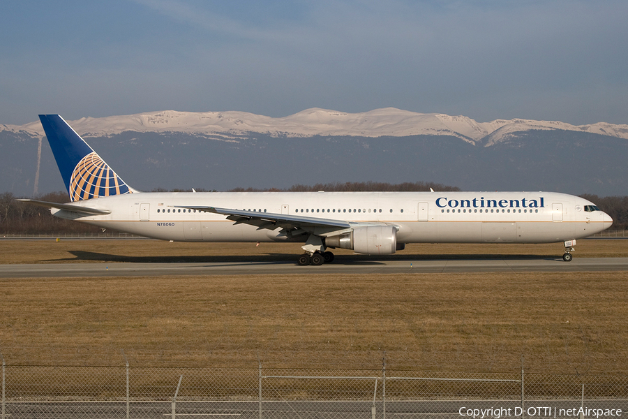 Continental Airlines Boeing 767-424(ER) (N78060) | Photo 271976