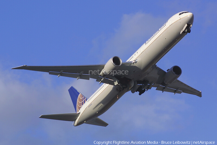 Continental Airlines Boeing 767-424(ER) (N78060) | Photo 171830