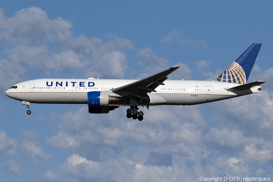 United Airlines Boeing 777-222 (N780UA) | Photo 525206