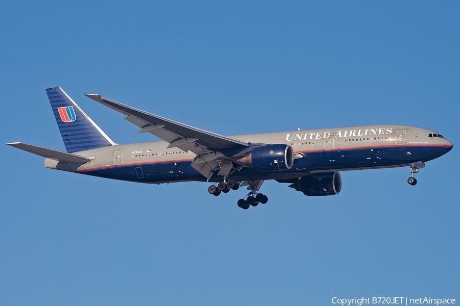 United Airlines Boeing 777-222 (N780UA) | Photo 614490
