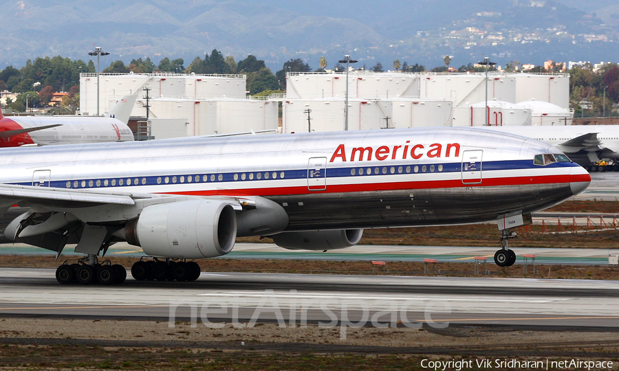 American Airlines Boeing 777-223(ER) (N781AN) | Photo 152155