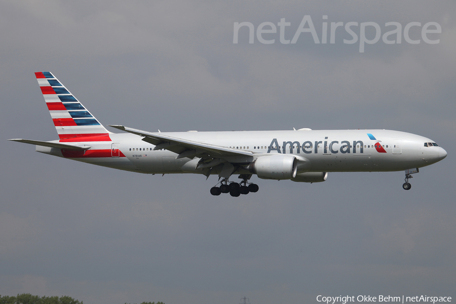 American Airlines Boeing 777-223(ER) (N781AN) | Photo 335231