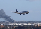 United Airlines Boeing 777-222 (N781UA) at  Los Angeles - International, United States