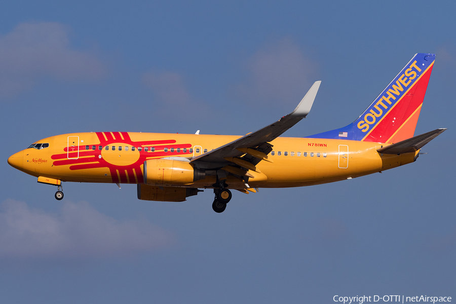 Southwest Airlines Boeing 737-7H4 (N781WN) | Photo 143766