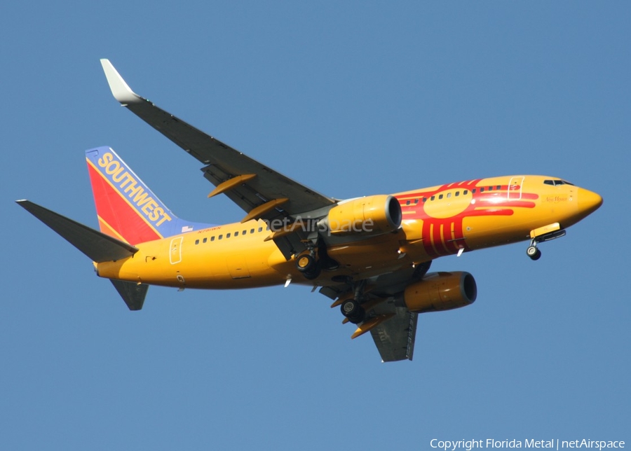 Southwest Airlines Boeing 737-7H4 (N781WN) | Photo 301741