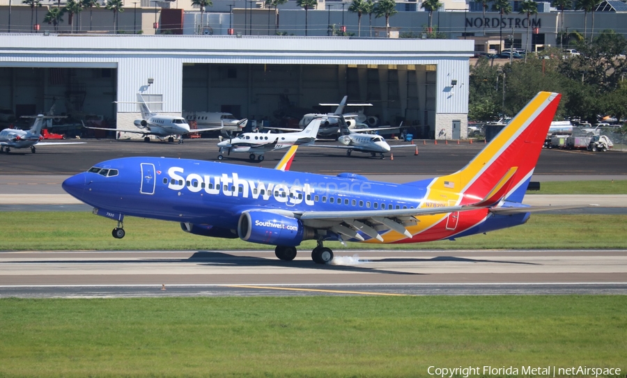 Southwest Airlines Boeing 737-79P (N7820L) | Photo 355569
