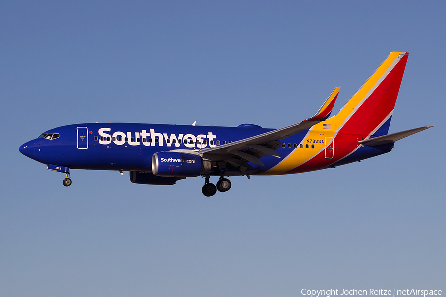 Southwest Airlines Boeing 737-7CT (N7823A) | Photo 99492