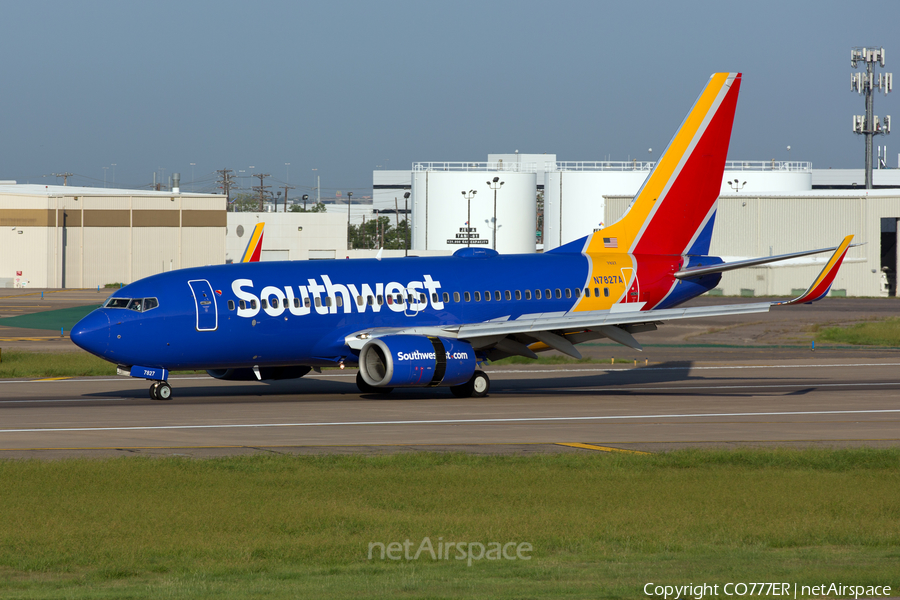 Southwest Airlines Boeing 737-79P (N7827A) | Photo 182512