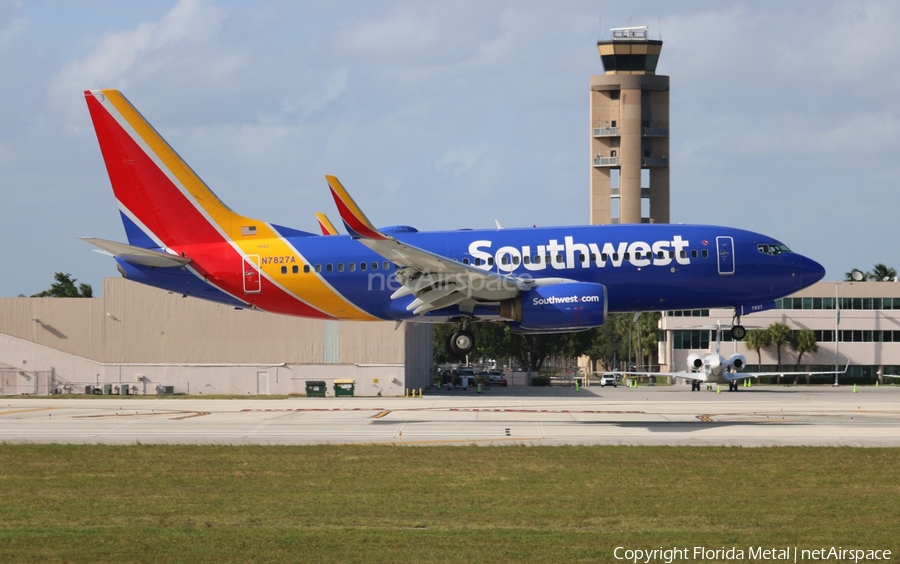 Southwest Airlines Boeing 737-79P (N7827A) | Photo 358555