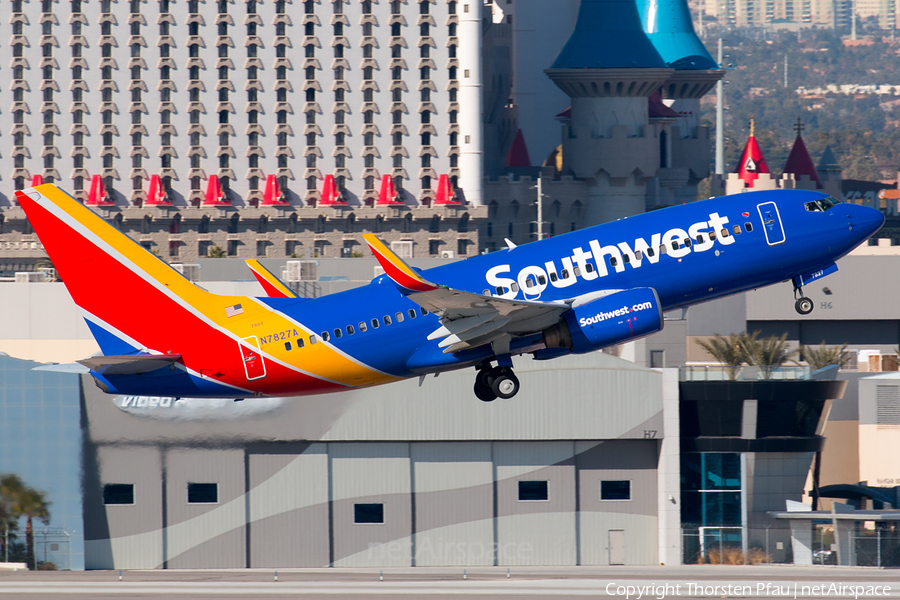 Southwest Airlines Boeing 737-79P (N7827A) | Photo 96537
