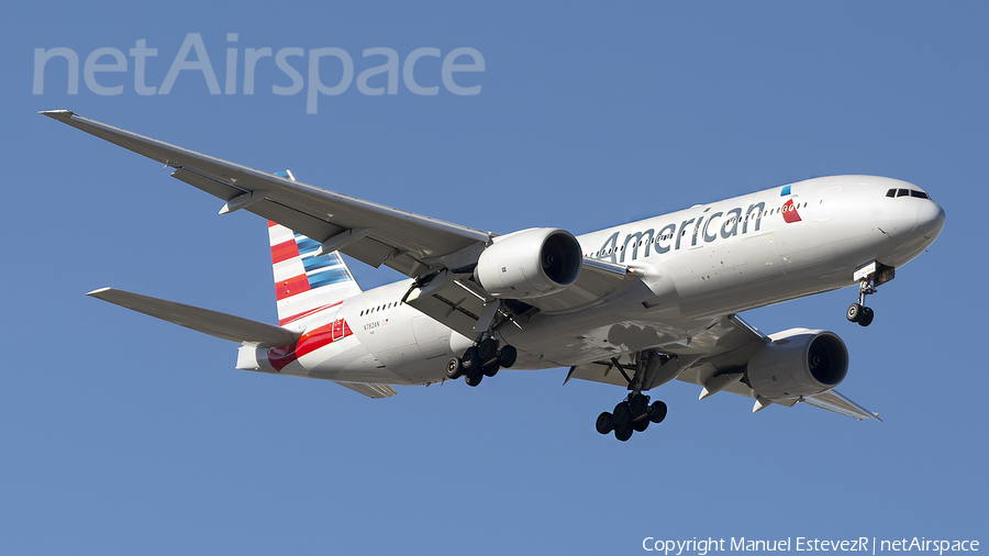 American Airlines Boeing 777-223(ER) (N782AN) | Photo 404137