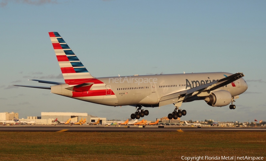 American Airlines Boeing 777-223(ER) (N782AN) | Photo 297222