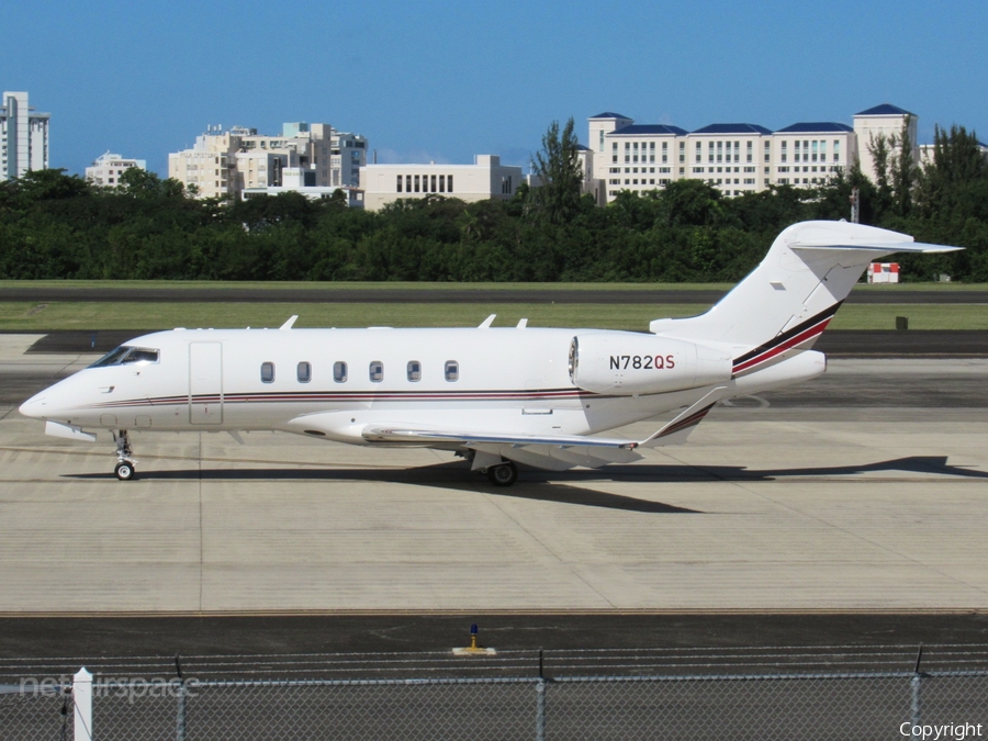 NetJets Bombardier BD-100-1A10 Challenger 350 (N782QS) | Photo 541647