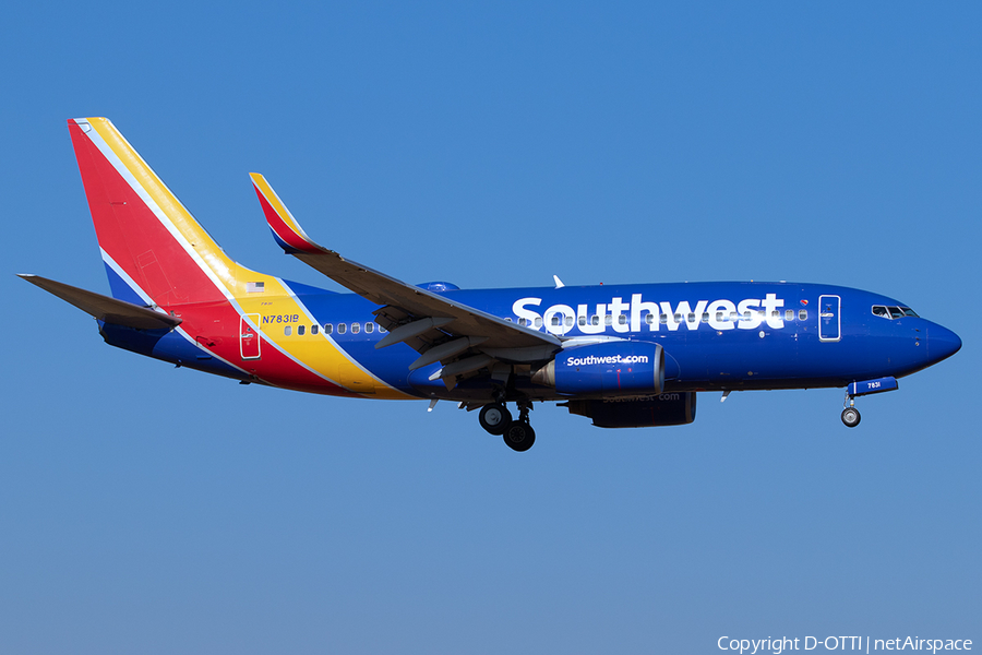 Southwest Airlines Boeing 737-7CT (N7831B) | Photo 522430