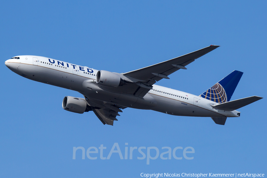 United Airlines Boeing 777-222(ER) (N783UA) | Photo 161194