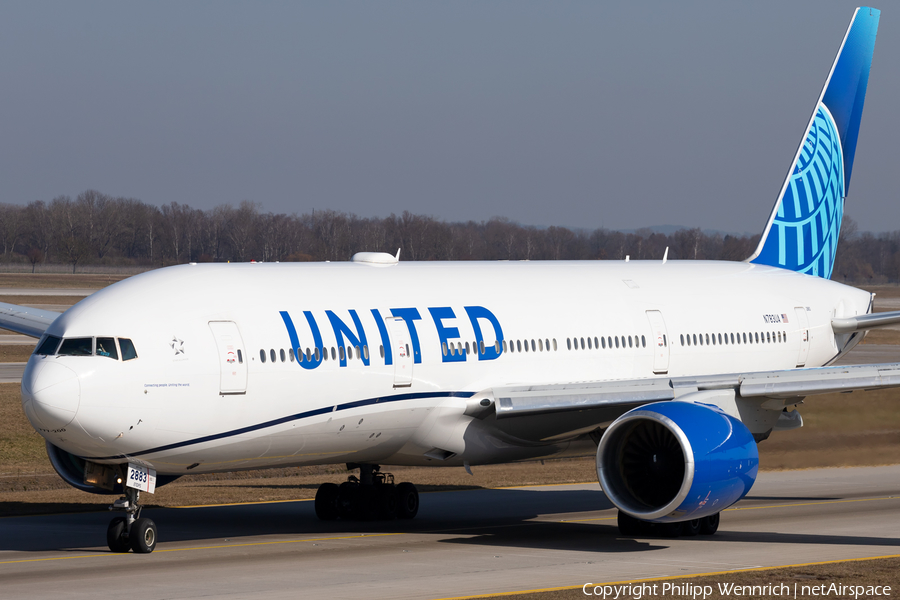 United Airlines Boeing 777-222(ER) (N783UA) | Photo 563906