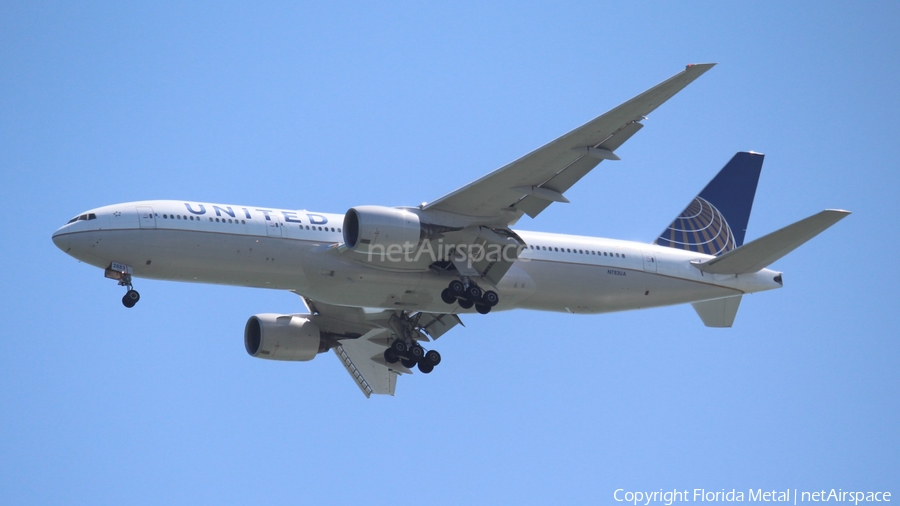 United Airlines Boeing 777-222(ER) (N783UA) | Photo 305618