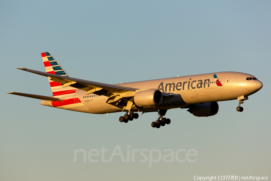 American Airlines Boeing 777-223(ER) (N784AN) | Photo 123273