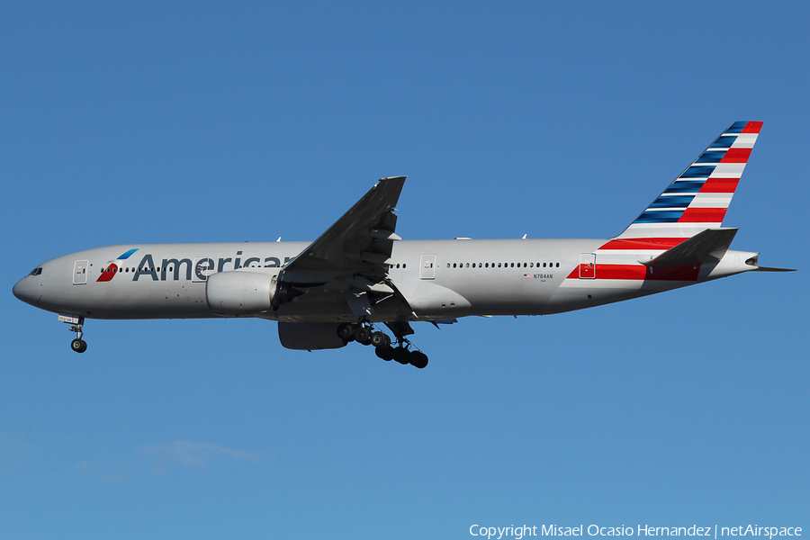 American Airlines Boeing 777-223(ER) (N784AN) | Photo 68994