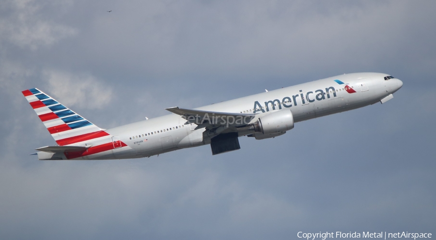 American Airlines Boeing 777-223(ER) (N784AN) | Photo 313835