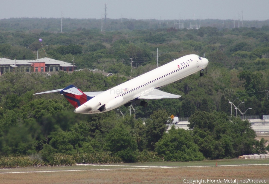 Delta Air Lines McDonnell Douglas DC-9-51 (N784NC) | Photo 301745