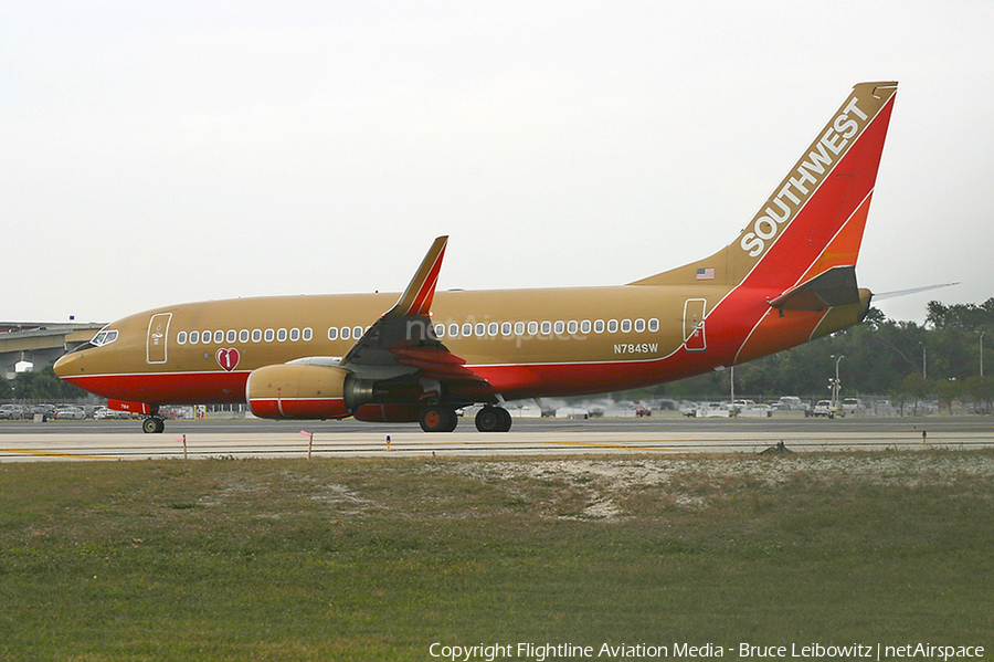 Southwest Airlines Boeing 737-7H4 (N784SW) | Photo 180901