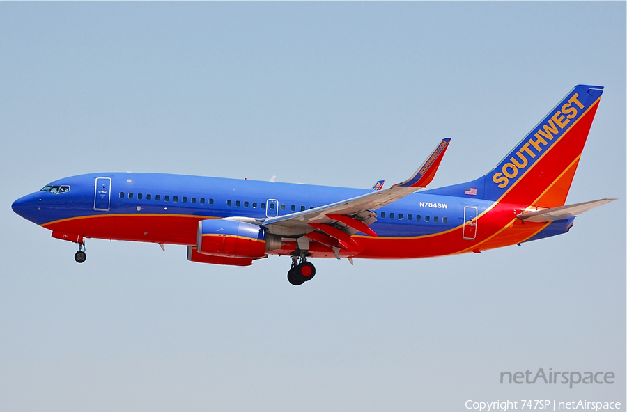 Southwest Airlines Boeing 737-7H4 (N784SW) | Photo 106682