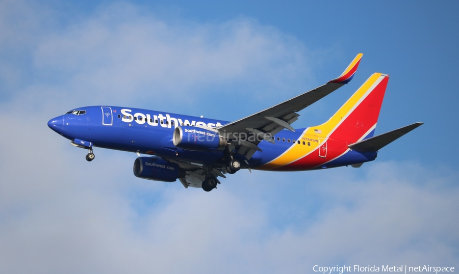 Southwest Airlines Boeing 737-7H4 (N784SW) | Photo 358136