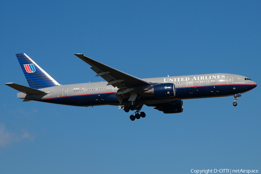 United Airlines Boeing 777-222(ER) (N784UA) | Photo 211069