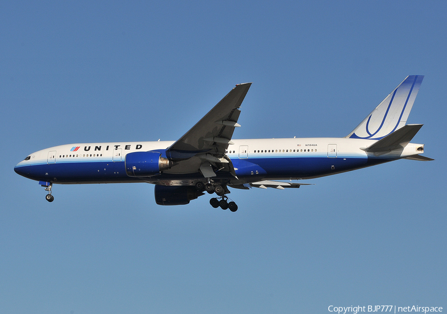 United Airlines Boeing 777-222(ER) (N784UA) | Photo 386639