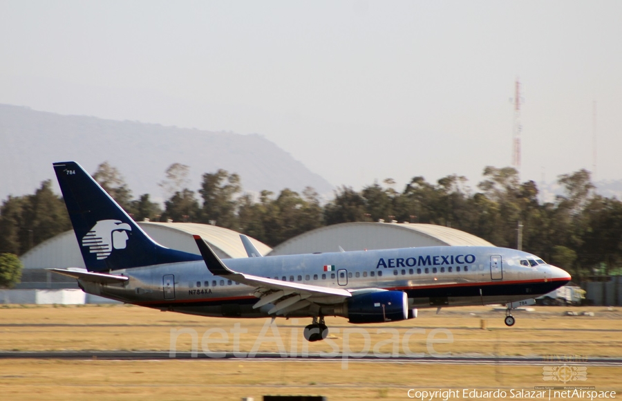 AeroMexico Boeing 737-752 (N784XA) | Photo 243704