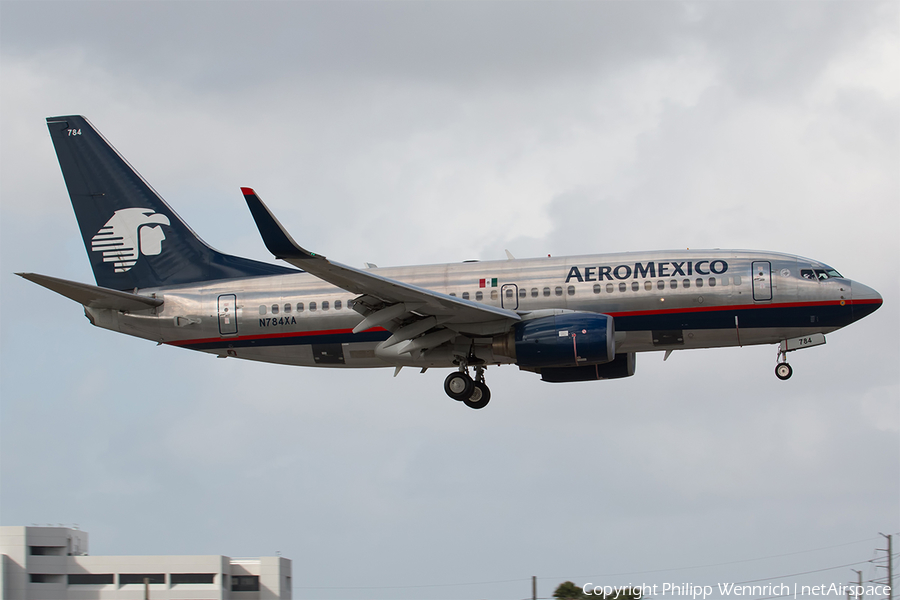 AeroMexico Boeing 737-752 (N784XA) | Photo 242477