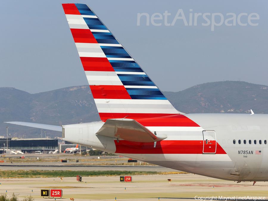 American Airlines Boeing 777-223(ER) (N785AN) | Photo 131864