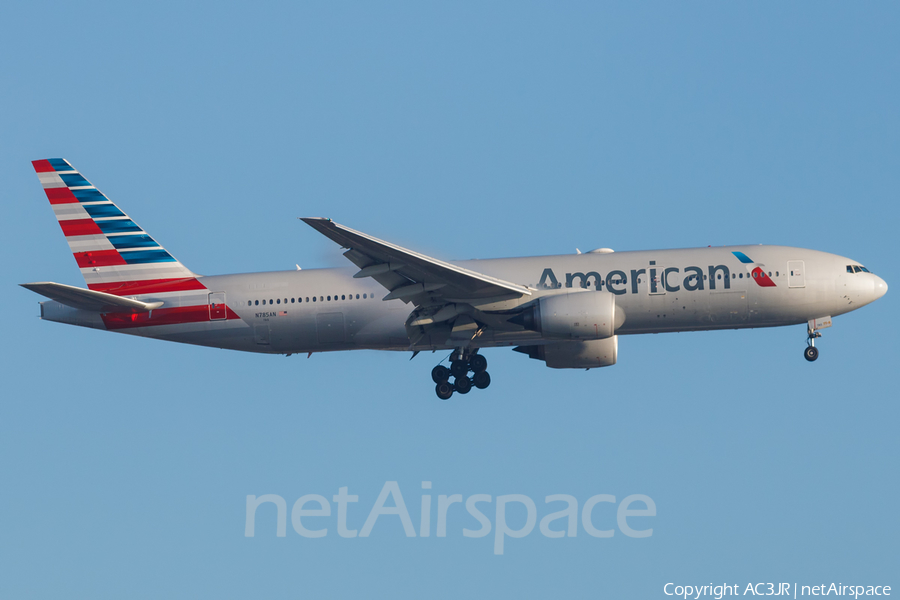 American Airlines Boeing 777-223(ER) (N785AN) | Photo 341433