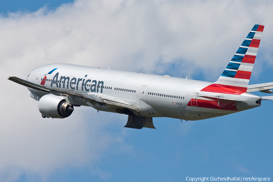 American Airlines Boeing 777-223(ER) (N785AN) | Photo 53125