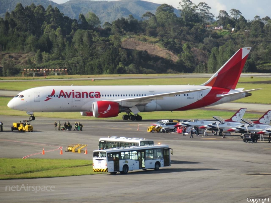 Avianca Boeing 787-8 Dreamliner (N785AV) | Photo 350851