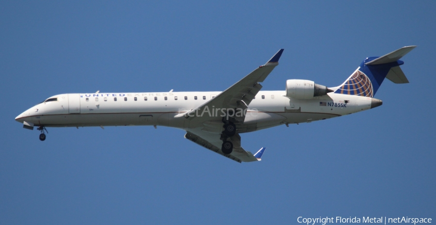 United Express (SkyWest Airlines) Bombardier CRJ-702ER (N785SK) | Photo 313874