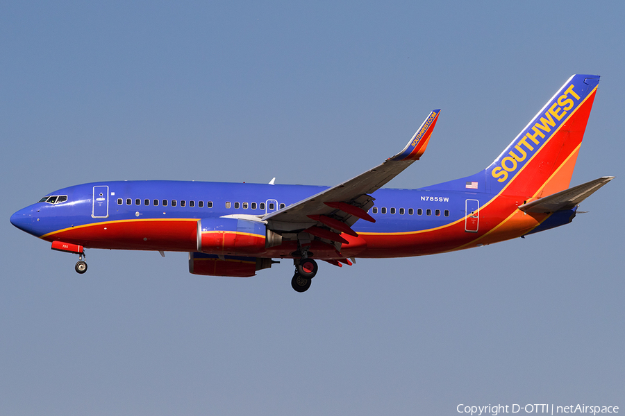 Southwest Airlines Boeing 737-7H4 (N785SW) | Photo 144137