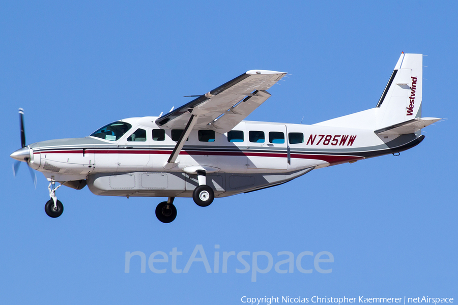 (Private) Cessna 208B Grand Caravan (N785WW) | Photo 127369